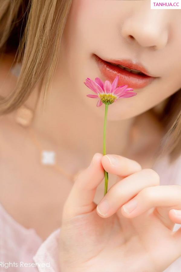 朱可 barbie可儿 [XiuRen]高清写真图 2022.07.19 No.5295 朱可儿Flora第12张图片
